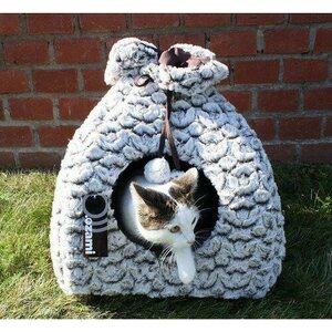 Ozami Kissaniglu Alicia