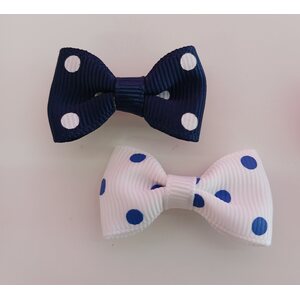 Show tech Polka Dot rusetti klipsillä, värivalikoima