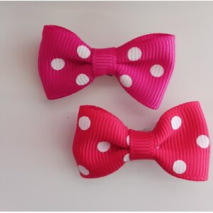 Show tech Polka Dot rusetti klipsillä, värivalikoima