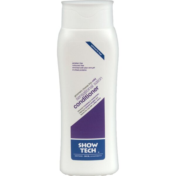 Show tech Sensational Salon hoitoaine, voidaan jättää turkkiin laimennettuna 300ml